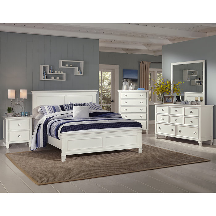 Greyleigh™ Westhampton 8 Drawer 62" W Solid Wood Dresser & Reviews